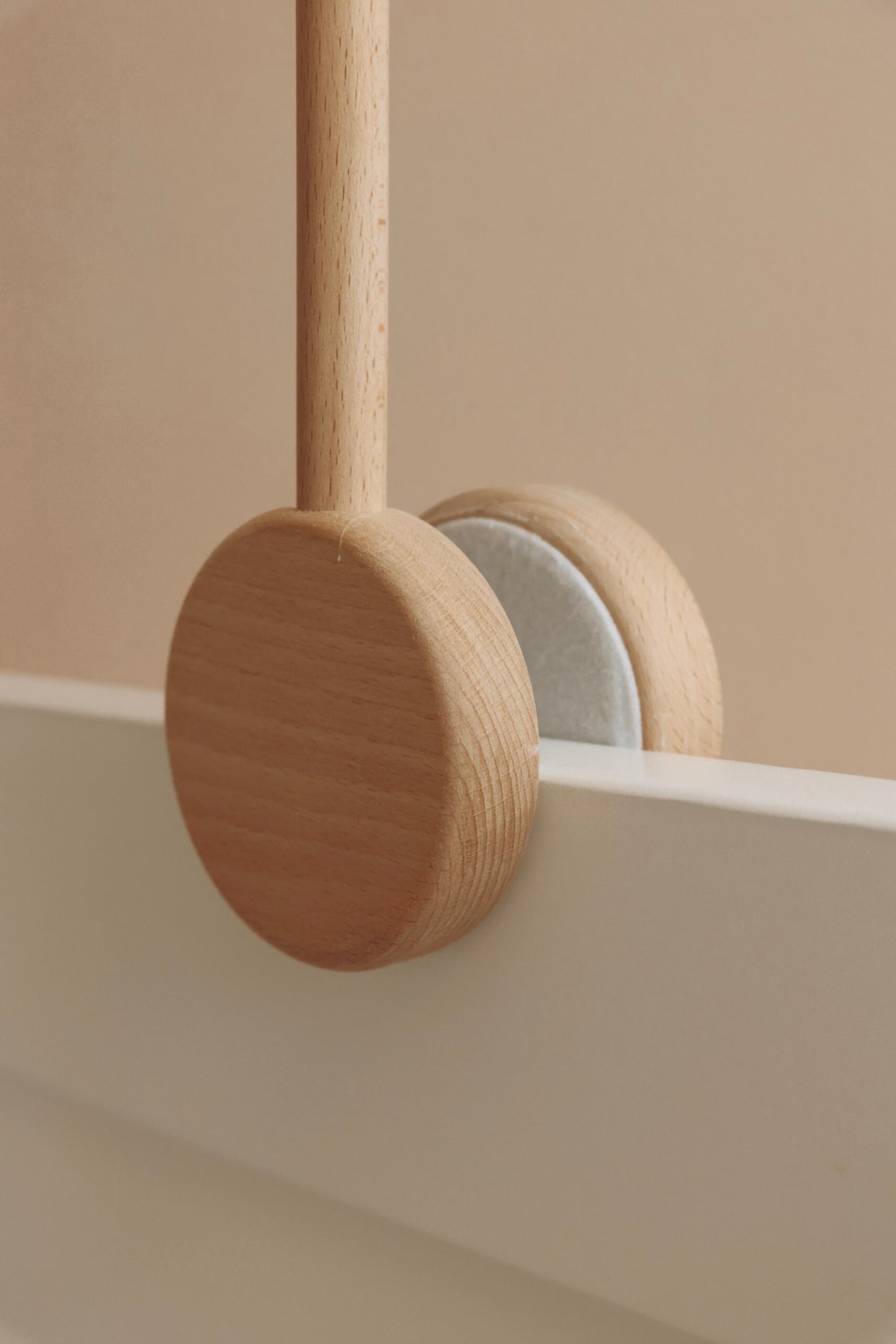 Wooden baby mobile arm fixed
