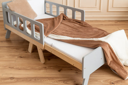 Meegroeiend kinderbed met matras