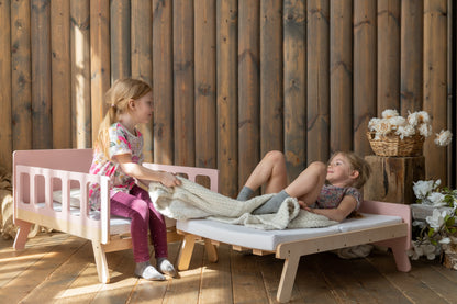 Meegroeiend kinderbed met matras