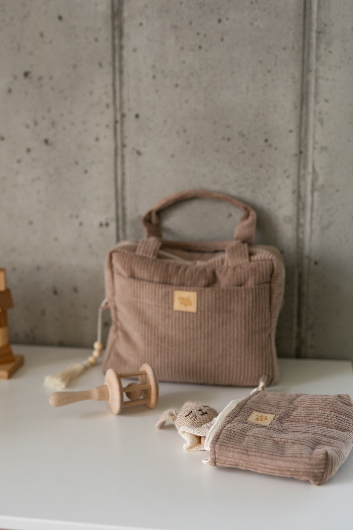 Set van 2 make-up tassen in latte