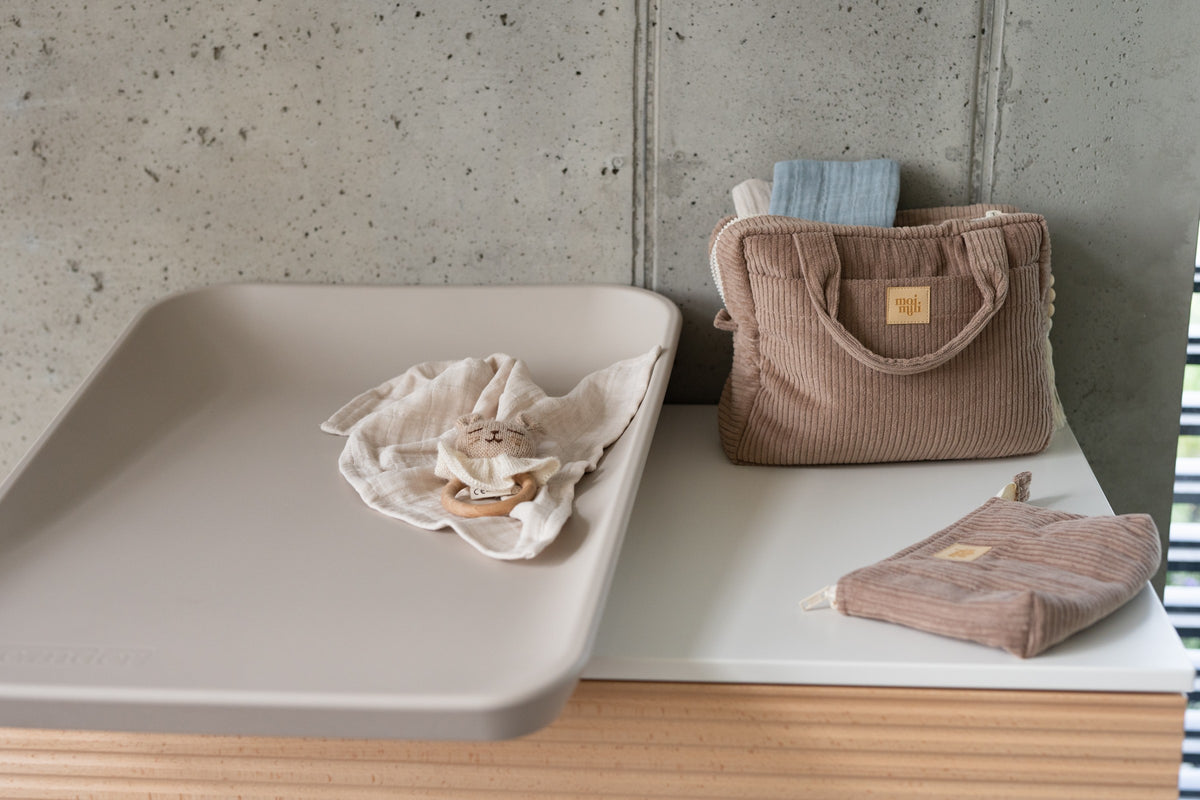 Set van 2 make-up tassen in latte