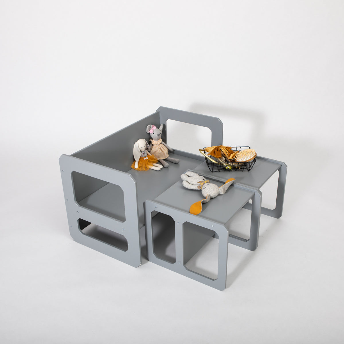Montessori tafel- en stoelenset met 2 stoelen