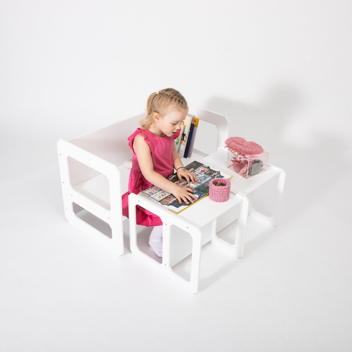 Montessori tafel- en stoelenset met 2 stoelen